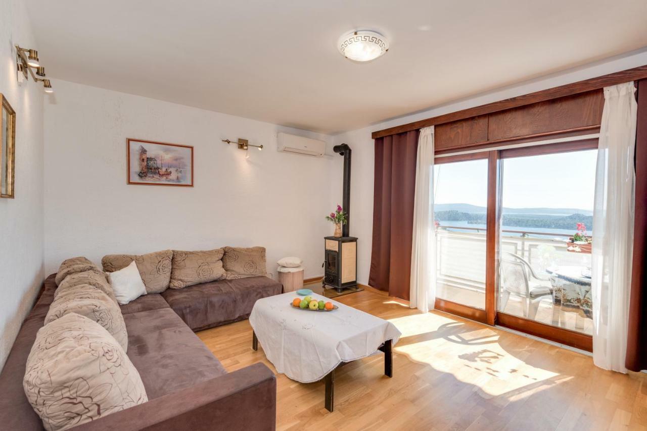 Lara Apartment Sibenik Exterior photo